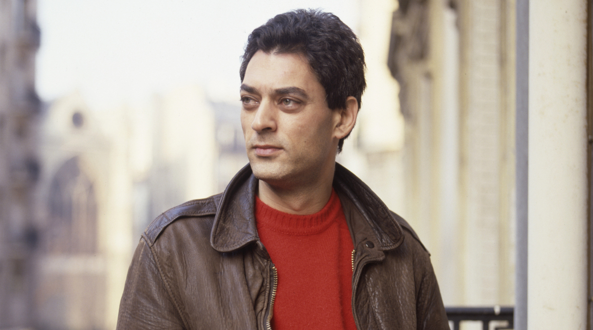 Author Paul Auster Dies at 77