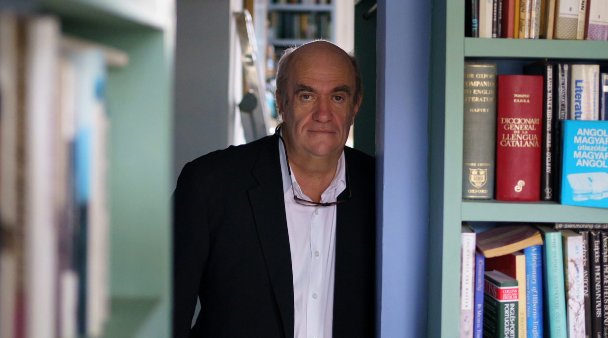 In His New Novel, Colm Tóibín Goes Home Again